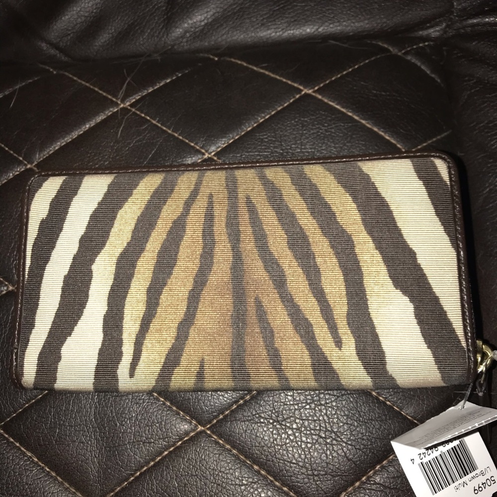 NWT Coach Madison Zebra Wallet